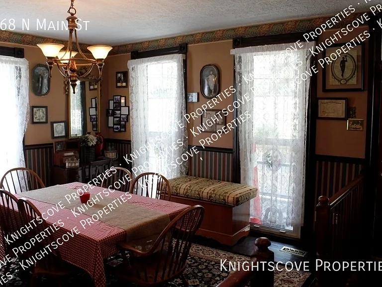 268 N Main St — Photo 3