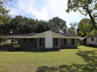 820 Mathilda Dr, Sulphur, LA 70663