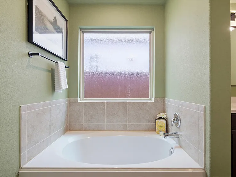 5705 Southerner Way — Photo 12