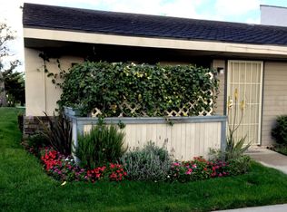 140 Magnolia St APT 4, Costa Mesa, CA 92627