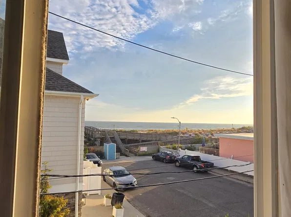 16 Ohio Ave #S, Long Beach, NY 11561