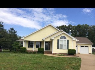 105 Hillview Ct, Hopkinsville, KY 42240