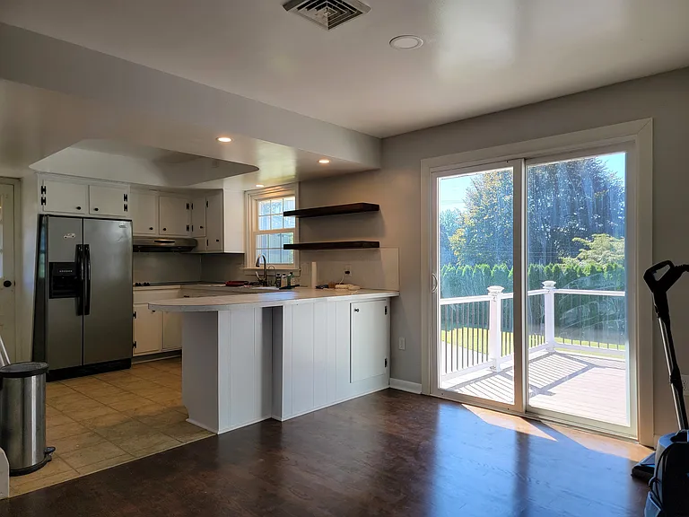 2422 New Holland Pike — Photo 5