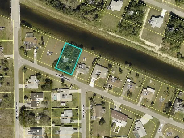603 Jefferson Dr, Lehigh Acres, FL 33936