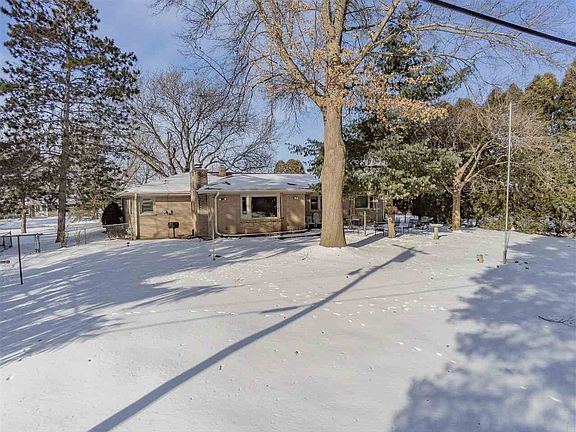 5th image of 2836 Woodside Dr