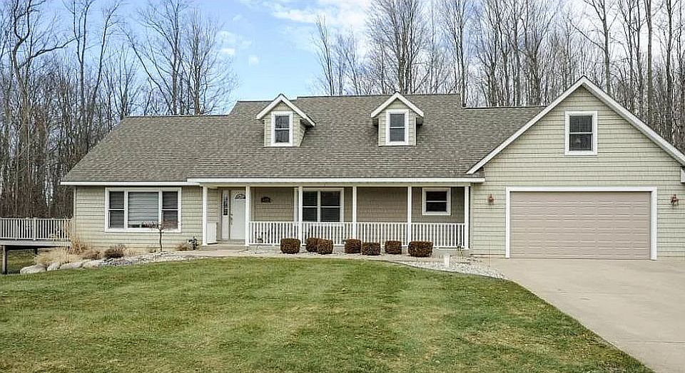 1st image of 8623 Heron Ct