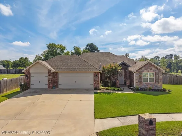 510 Caseys Ct, Lavaca, AR 72941
