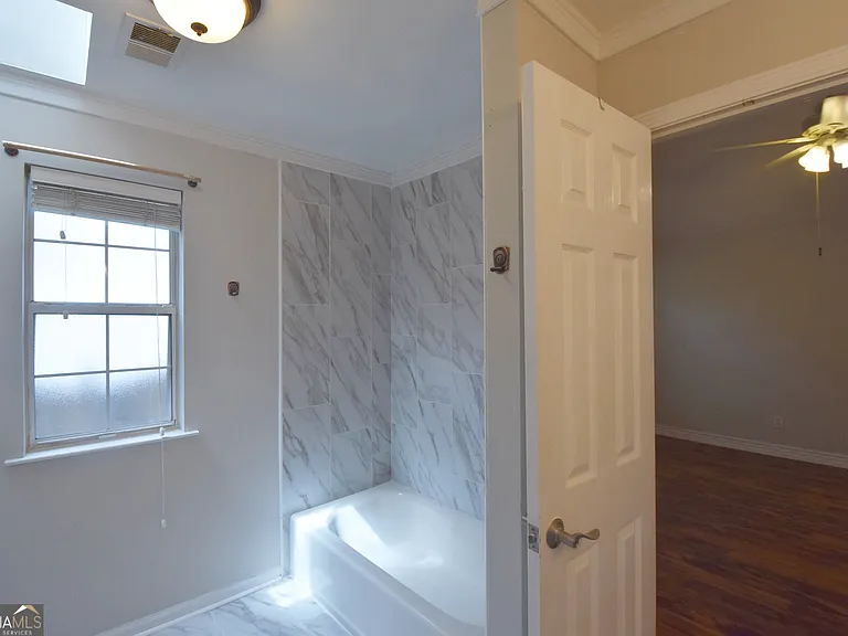 115 S Fairfield Dr — Photo 21