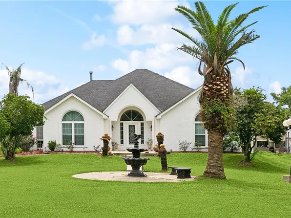 5227 Shady Park Dr, Marrero, LA 70072