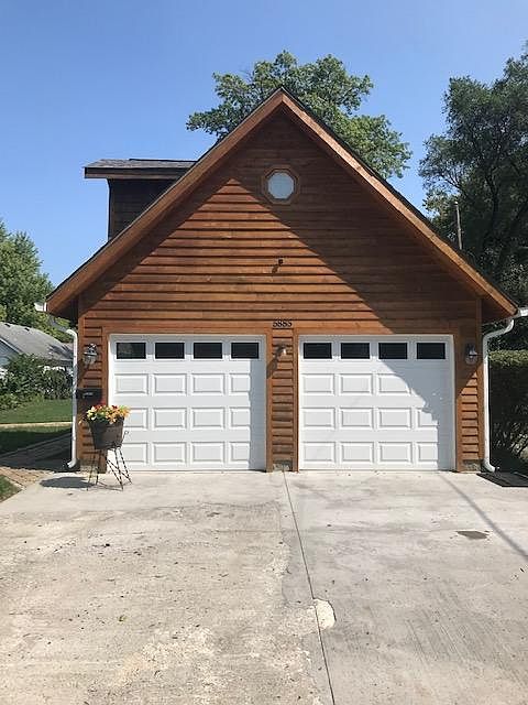 1st image of 5885 Rosslyn Ave