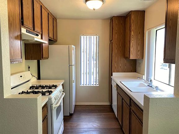 2nd image of 8387 Capricorn Way APT 104