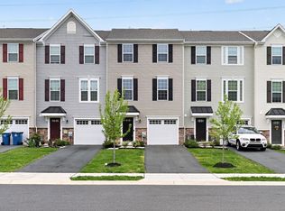 1930 Spearfish Ct, Newark, DE 19702