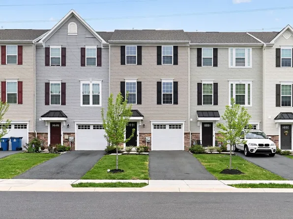 1930 Spearfish Ct, Newark, DE 19702