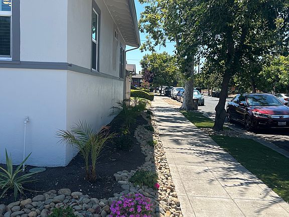 5th image of 1843 N Center St #1843