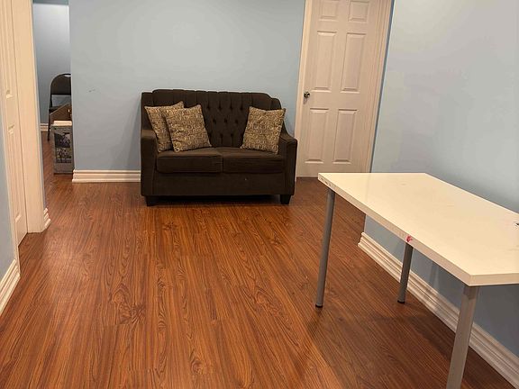 5th image of 110 Jack Monkman Cres