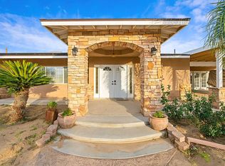 7641 Warren Vista Ave, Yucca Valley, CA 92284