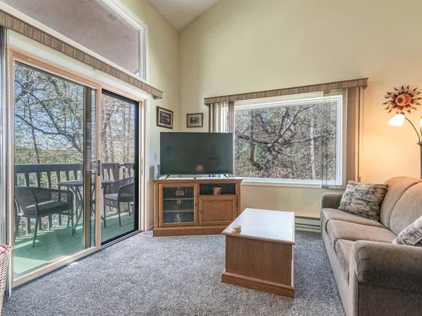 12 Elm Trail, Wisconsin Dells, WI 53965