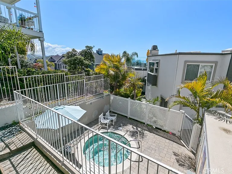 24408 Alta Vista Dr #1 — Photo 35