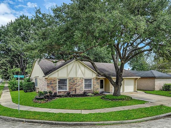 3rd image of 8307 Opalwood Ln
