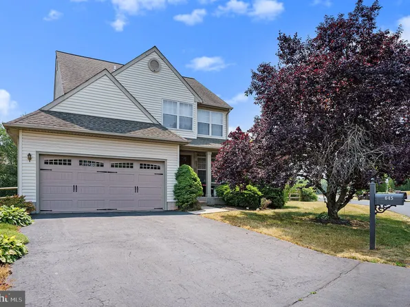 645 Stewart Rd, Collegeville, PA 19426