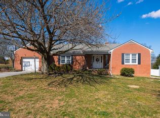 44 Ridge Rd, Westminster, MD 21157