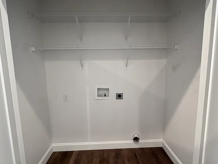 106 Lakeside Dr — Photo 12