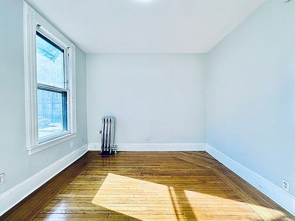 4th image of 19-21 Lynwood Pl #19-2