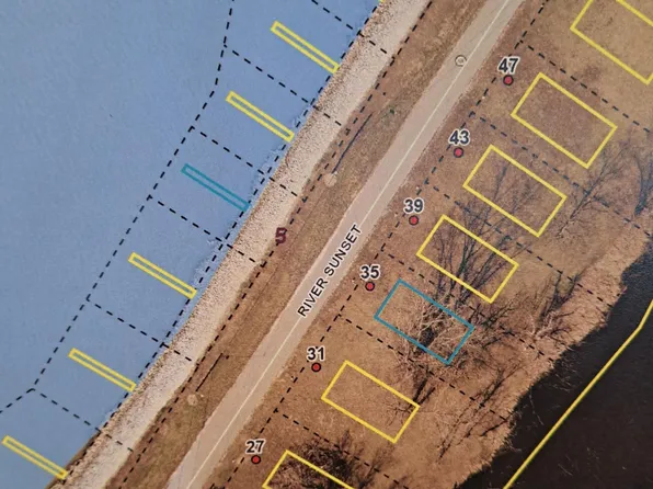 35 Sunset Ln Unit 7, Fremont, OH 43420