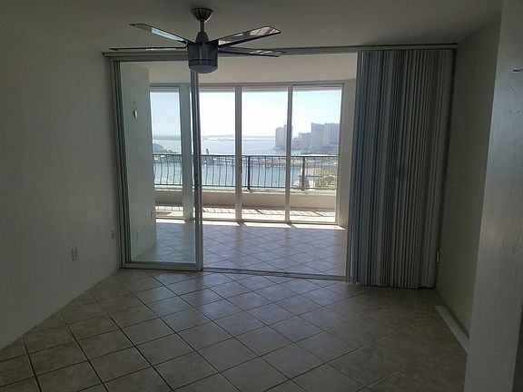3rd image of 555 NE 15th St APT 35I