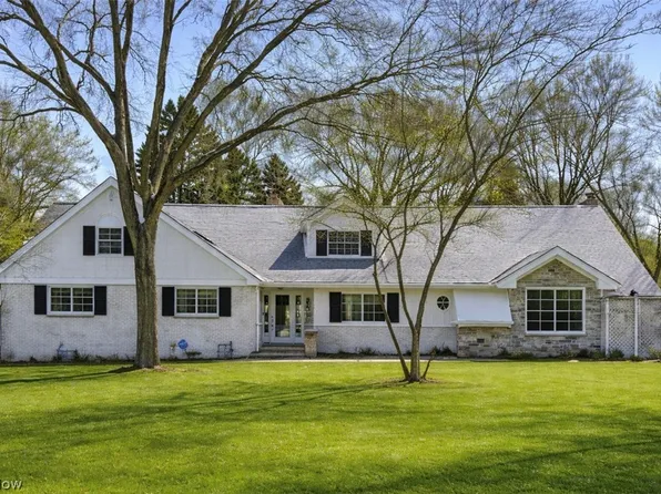 135 Southwood Rd, Akron, OH 44313