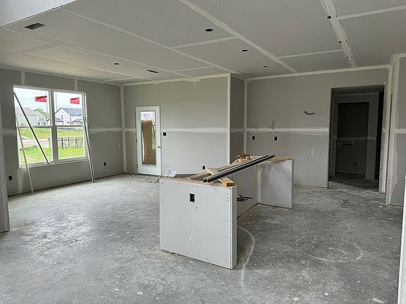 4th image of 10318 Little Island Dr