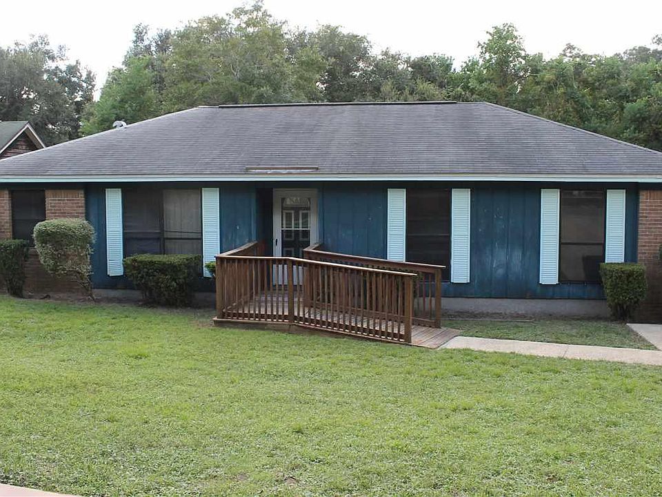 1st image of 7710 Deborah Dr