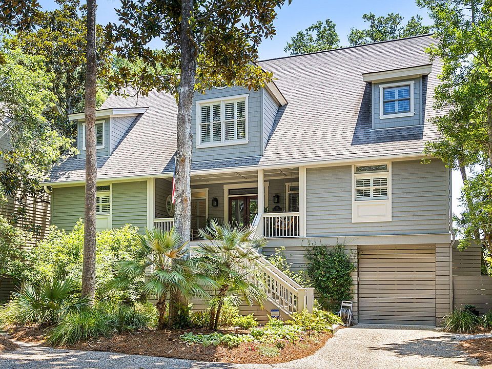 1st image of 15 Silver Moss Cir