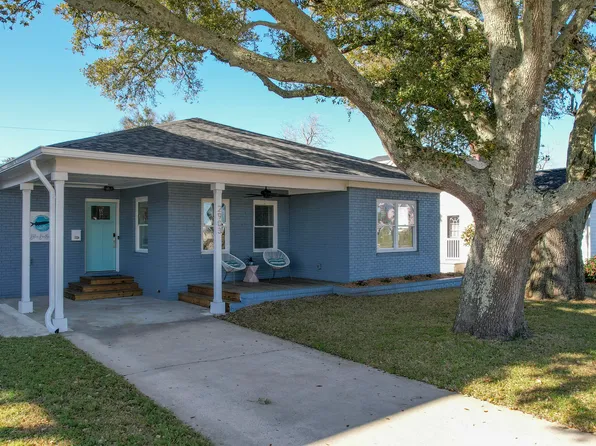 2903 Arendell Street, Morehead City, NC 28557