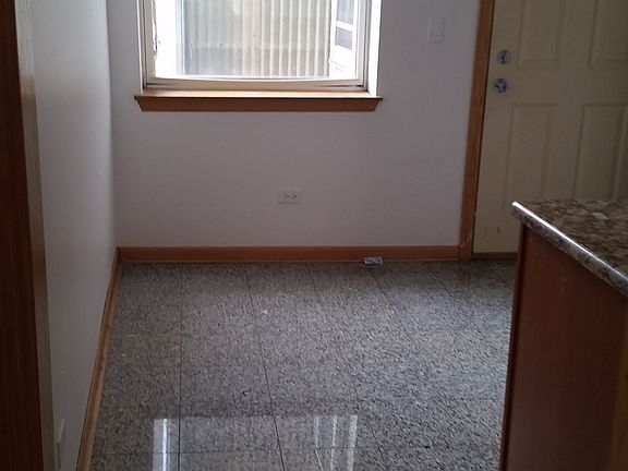 5th image of 2802 N Campbell Ave #2