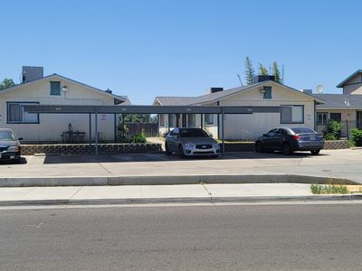 1233 N Burke St, Visalia, CA, 93292