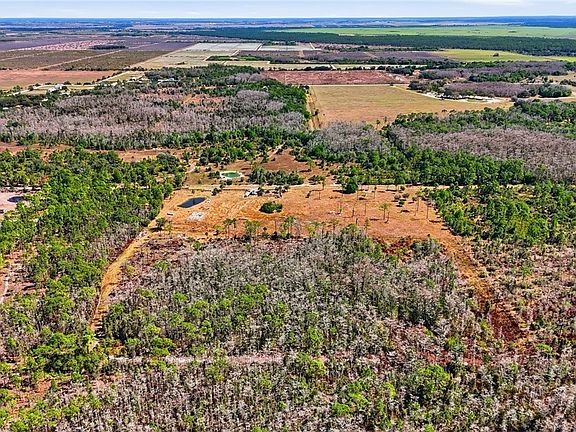 4th image of 17550 Grand Chenier Rd