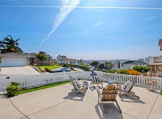 229 Ocean View Ave, Newport Beach, CA 92663