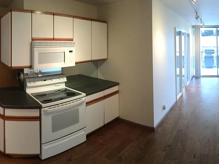 Lots of space with 753-SF.