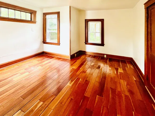 312 Colchester Ave, Burlington, VT 05401