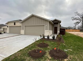 25560 Starling Ln, Magnolia, TX 77354