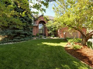 69 Falcon Hills Dr, Highlands Ranch, CO 80126
