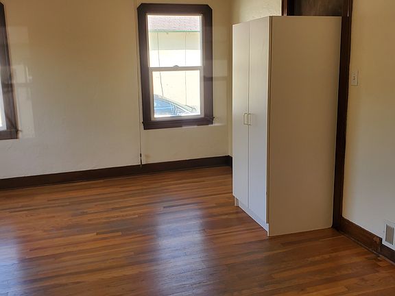 5th image of 1450 Pomona Ave Unit A