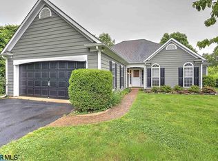 1067 Autumn Hill Ct, Crozet, VA 22932