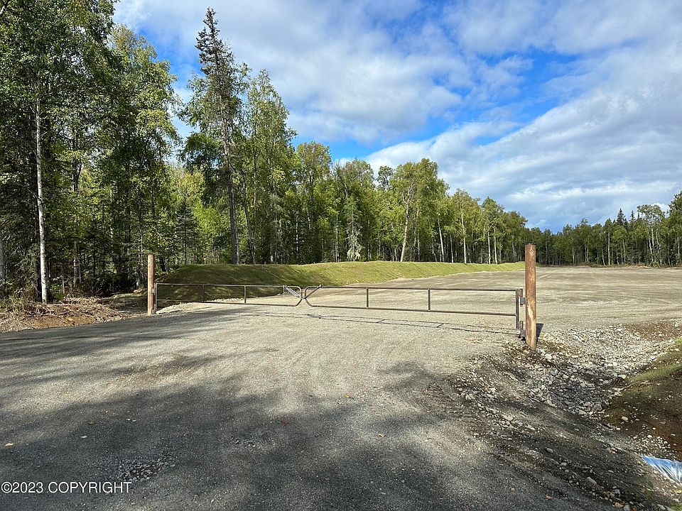 2nd image of 25212 S Talkeetna Spur