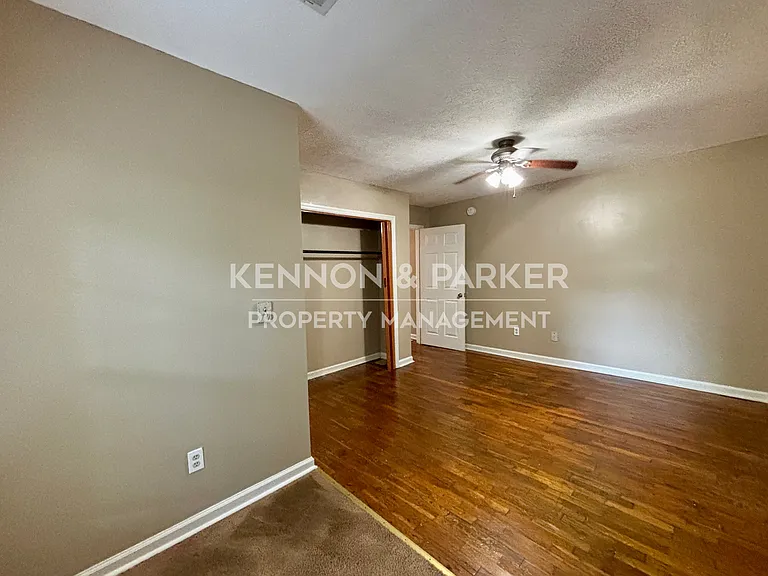 503 Lake Condy Rd — Photo 20