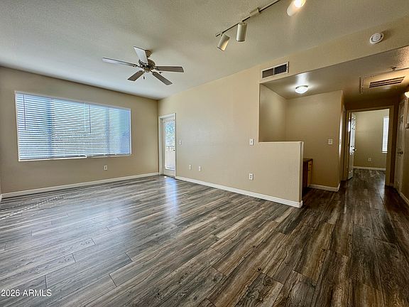 5th image of 18416 N Cave Creek Rd APT 2033