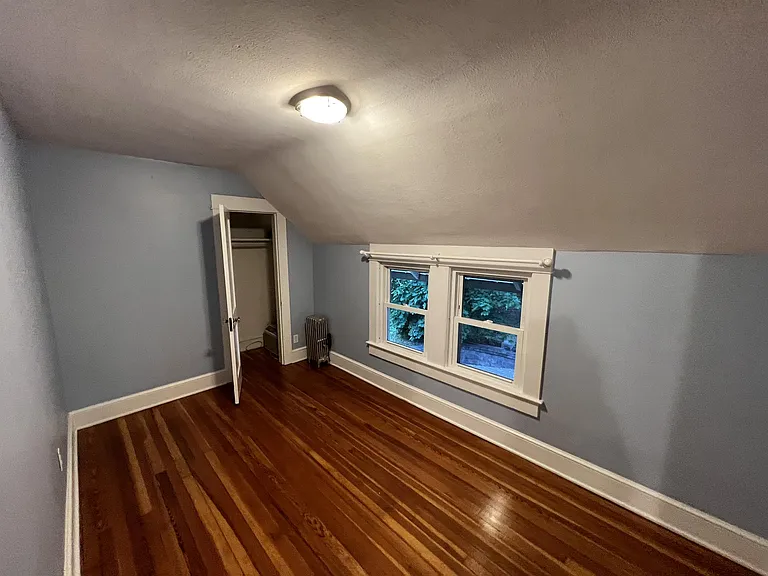 519 School St — Photo 24