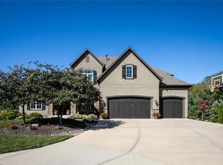 15516 Larsen St, Overland Park, KS 66221