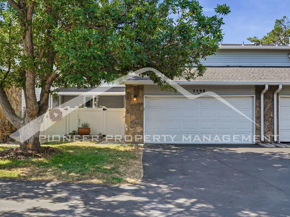 2598 S Vaughn Way APT B, Aurora, CO 80014